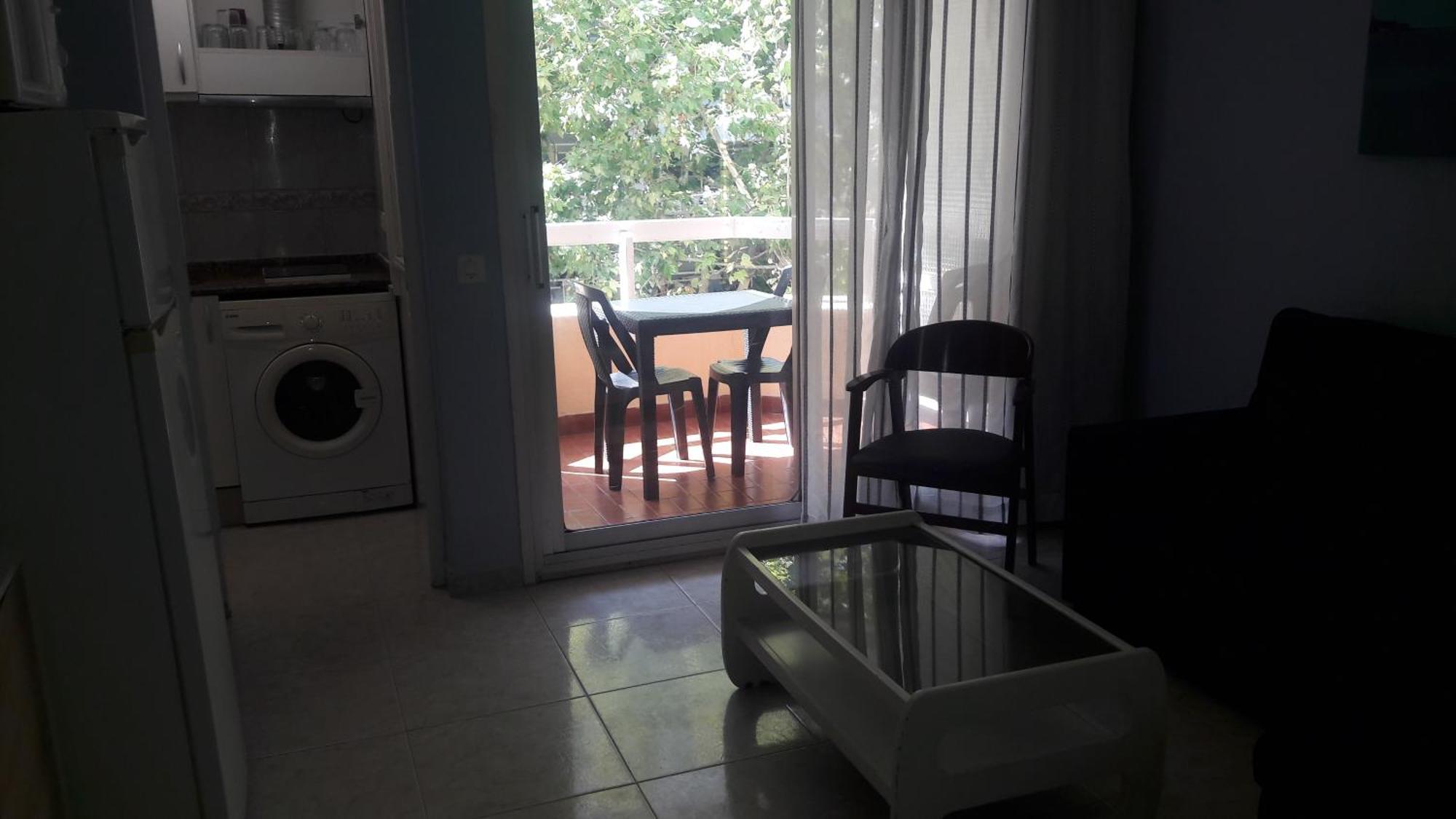 Tss Alboran Apartment Salou